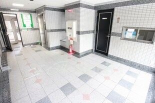 新居マンションの物件外観写真